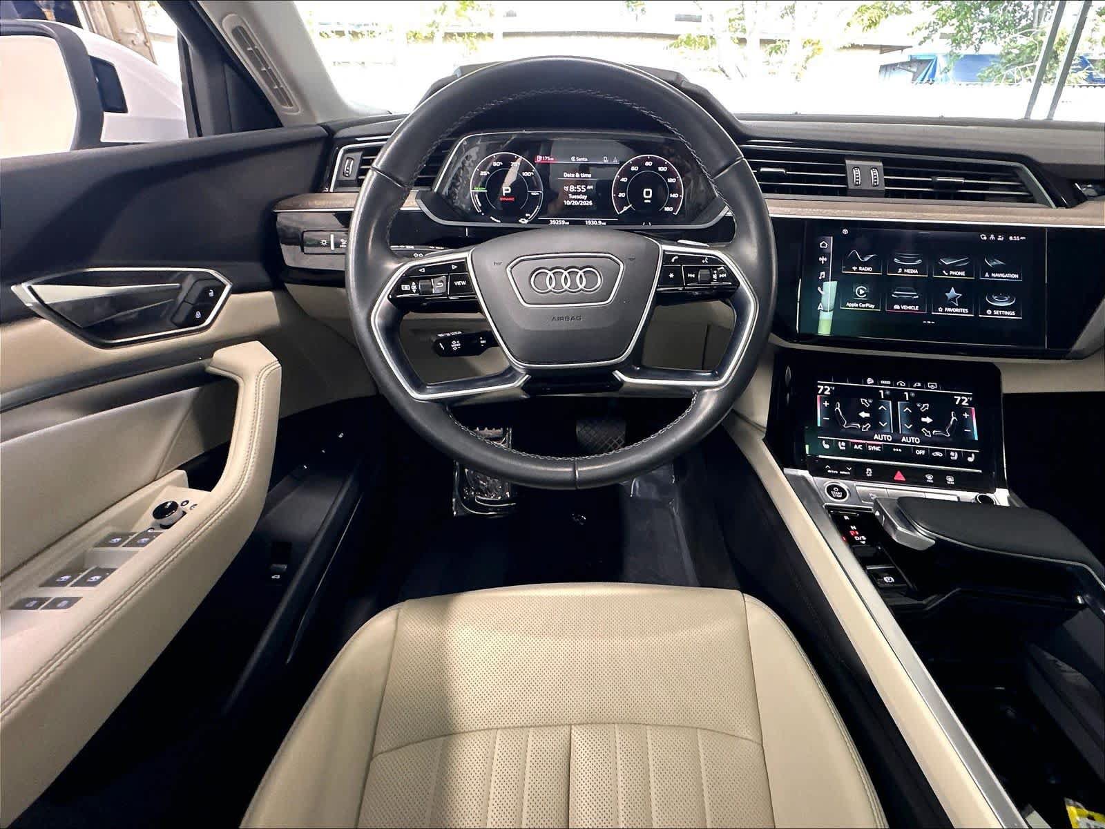 Used 2024 Audi Q8 e-tron Premium Plus AWD/4WD image 9