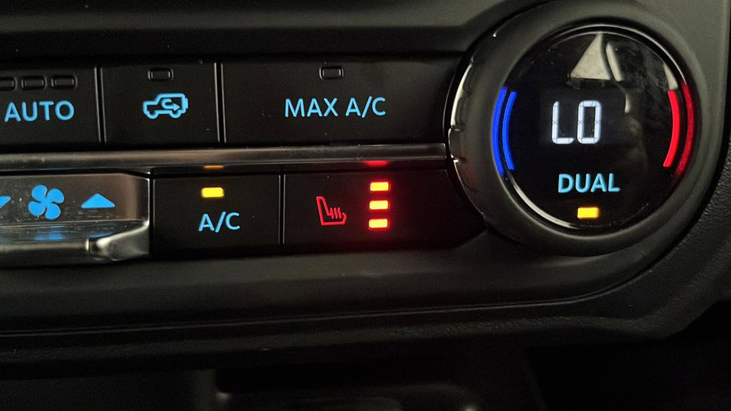 Used 2025 Ford Bronco Big Bend image 37