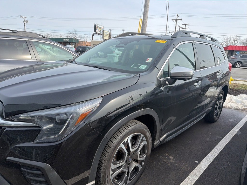 Used 2023 Subaru Ascent Touring image 5