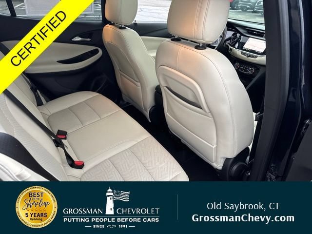 Used 2020 Buick Encore GX Essence w/ Experience Buick Package FWD image 25