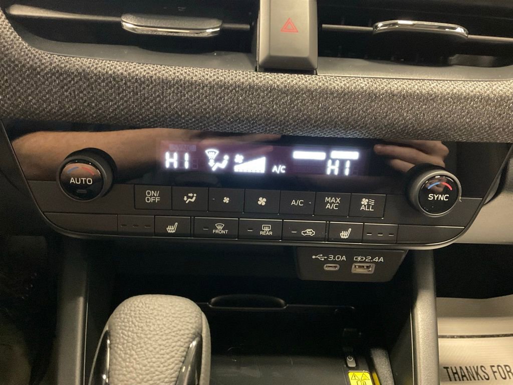 New 2026 Subaru Outback Limited image 13