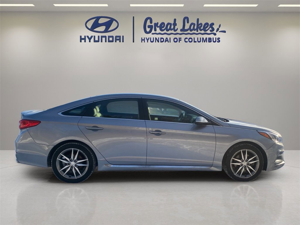 Used 2017 Hyundai Sonata Sport 2.0T image 5