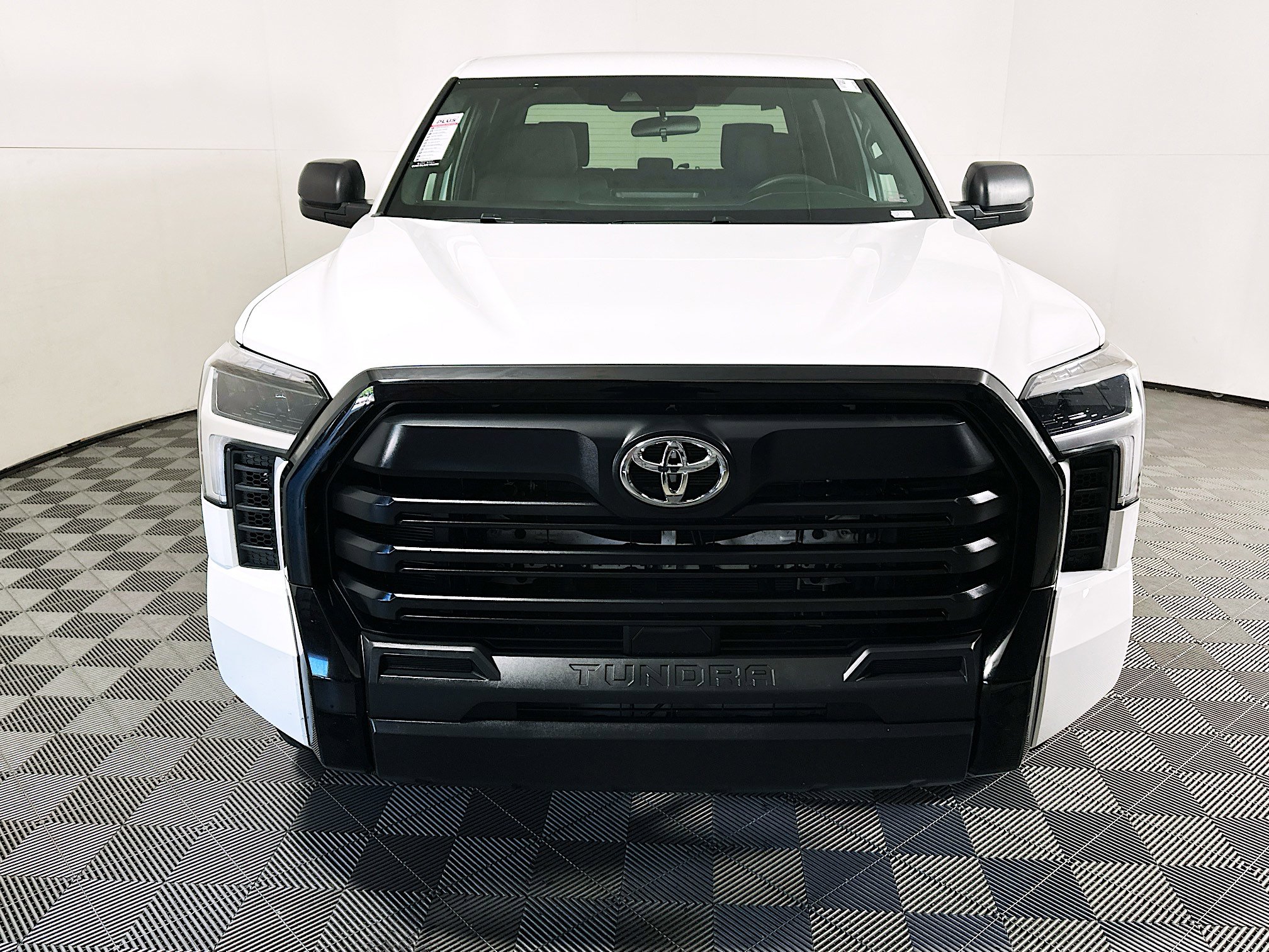 Used 2025 Toyota Tundra SR w/ SR Tow Package image 8