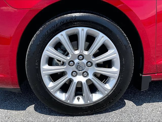 Used 2013 Buick LaCrosse Premium w/ Driver Confidence Package FWD image 7