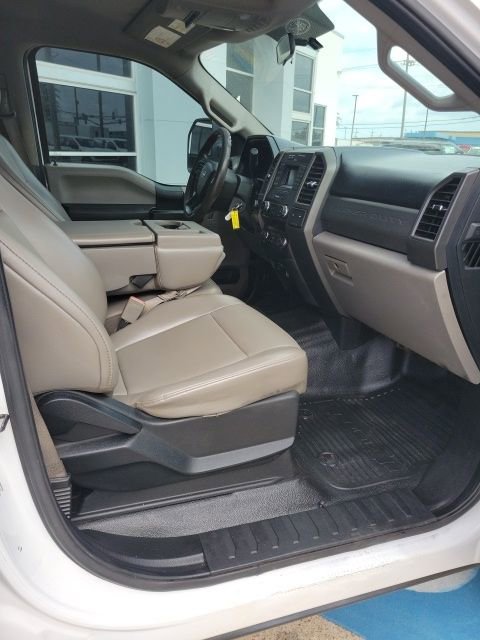 Used 2019 Ford F350 XL w/ Power Equipment Group AWD/4WD image 17