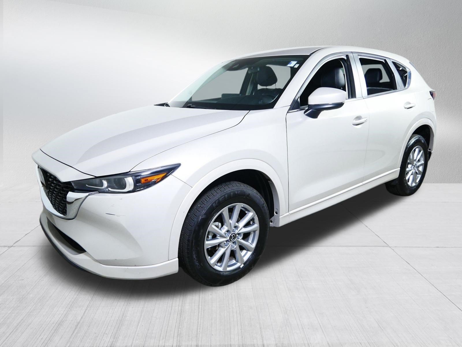 Used 2025 MAZDA CX-5 AWD 2.5 S w/ Select Package image 3