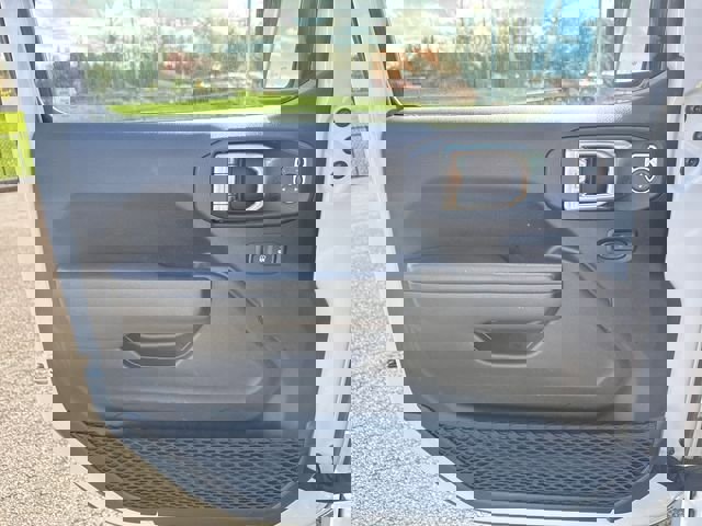 Used 2025 Jeep Wrangler Unlimited Rubicon image 23