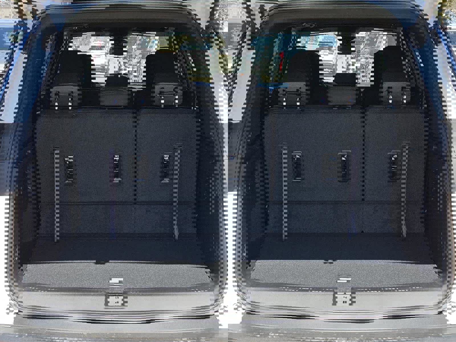 New 2025 GMC Acadia Elevation image 7