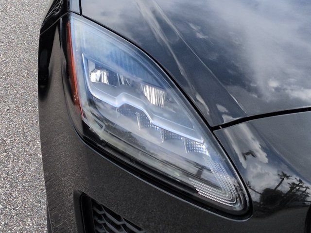 Used 2018 Jaguar E-PACE SE AWD/4WD image 10