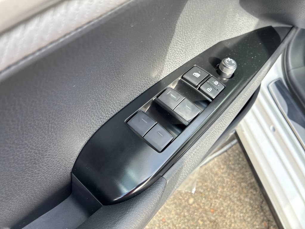 New 2026 Toyota Camry SE FWD image 13
