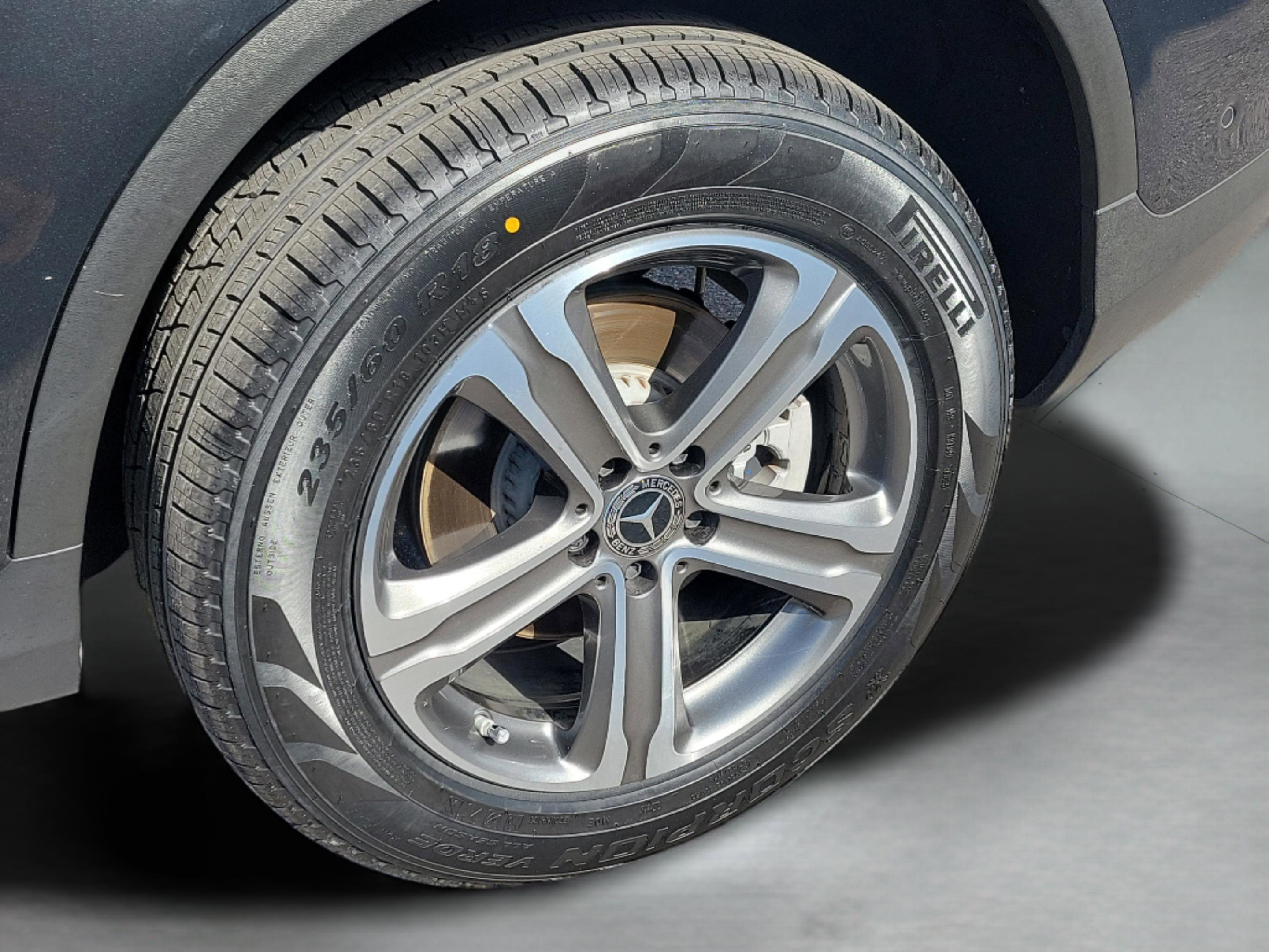 Used 2022 Mercedes-Benz GLC 300 image 31