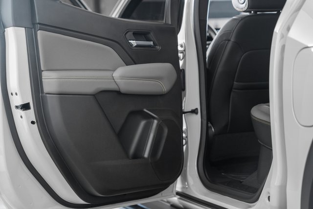 New 2026 Chevrolet Colorado ZR2 w/ Technology Package image 43