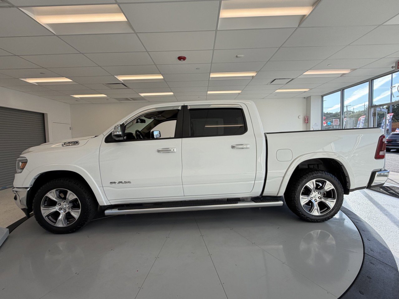Used 2020 RAM 1500 Laramie image 4