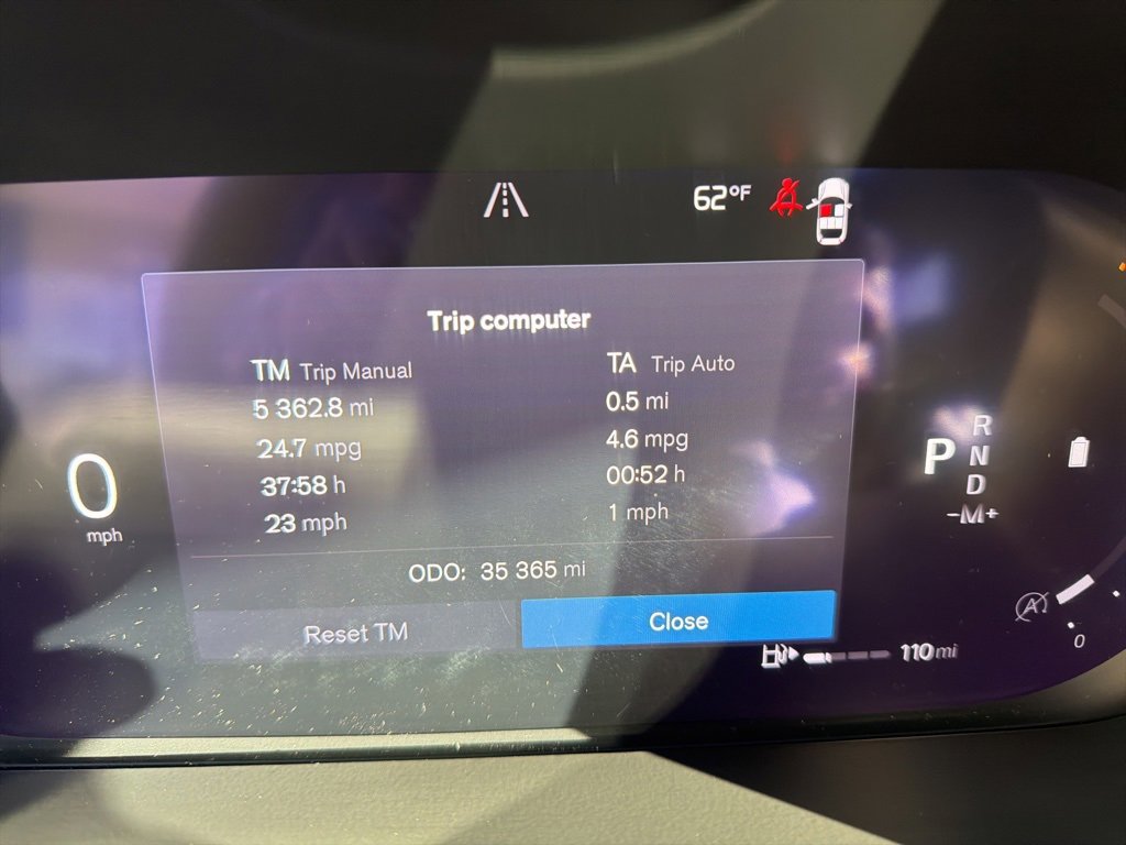 Certified 2023 Volvo XC60 B5 Plus image 13