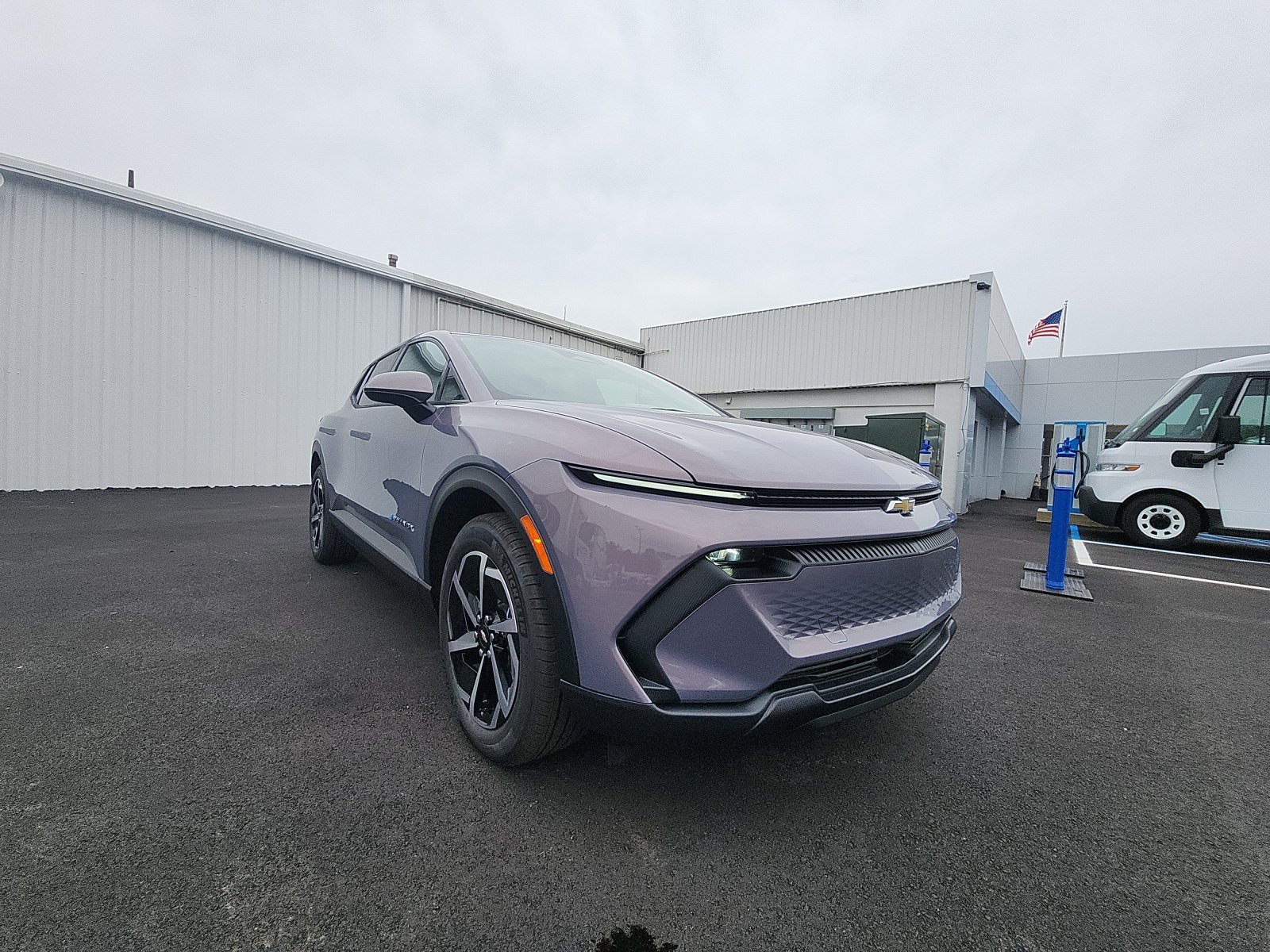 New 2026 Chevrolet Equinox EV LT FWD image 7