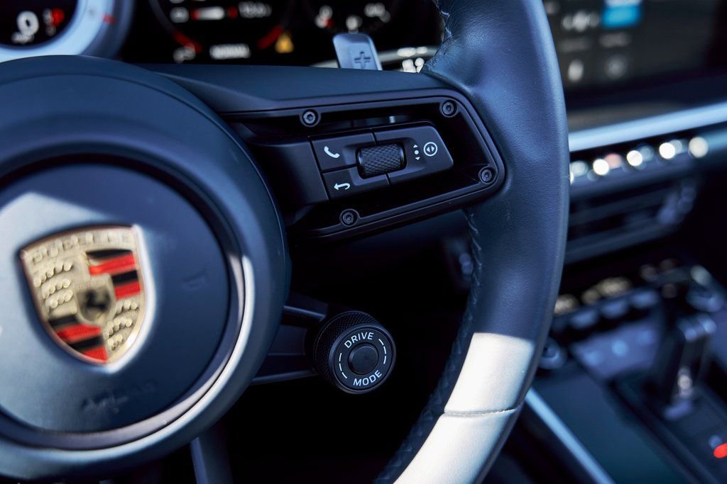 Used 2021 Porsche 911 Turbo S image 50