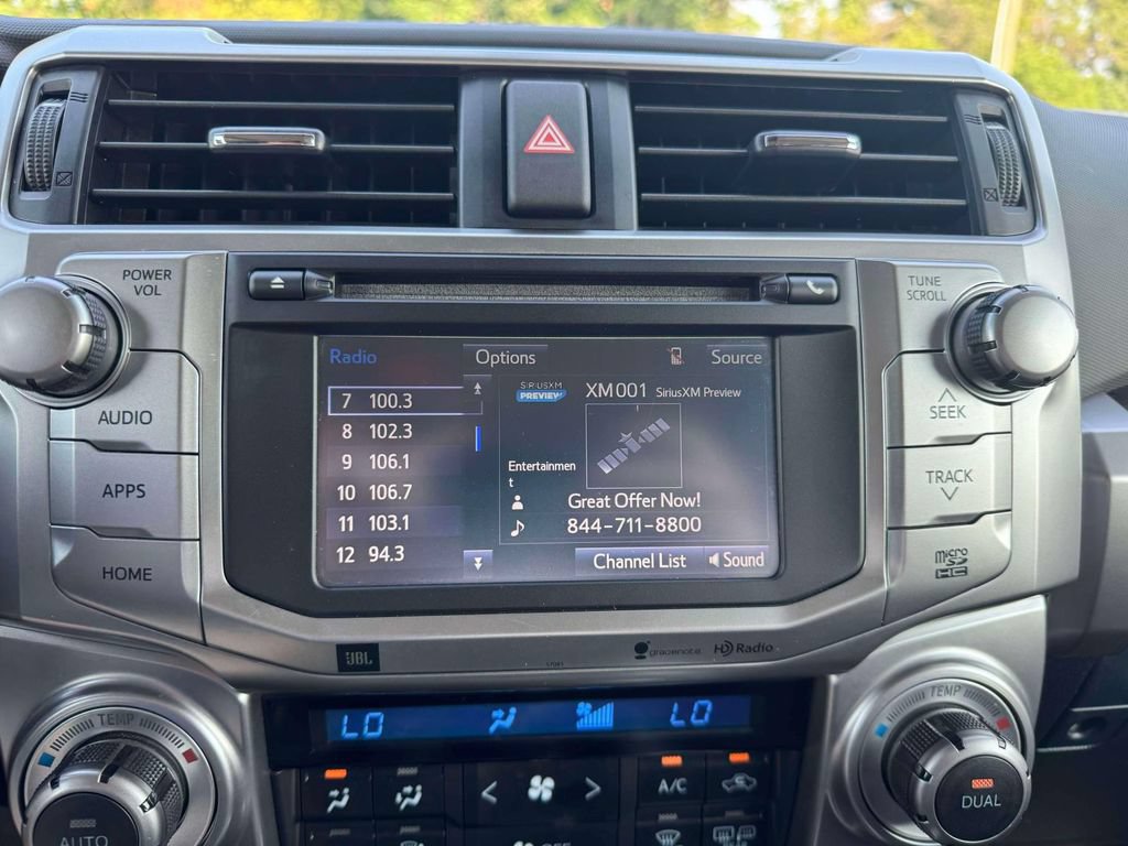 Used 2015 Toyota 4Runner Limited AWD/4WD image 30