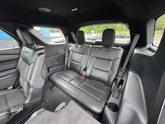 Used 2022 Ford Explorer ST AWD/4WD image 11