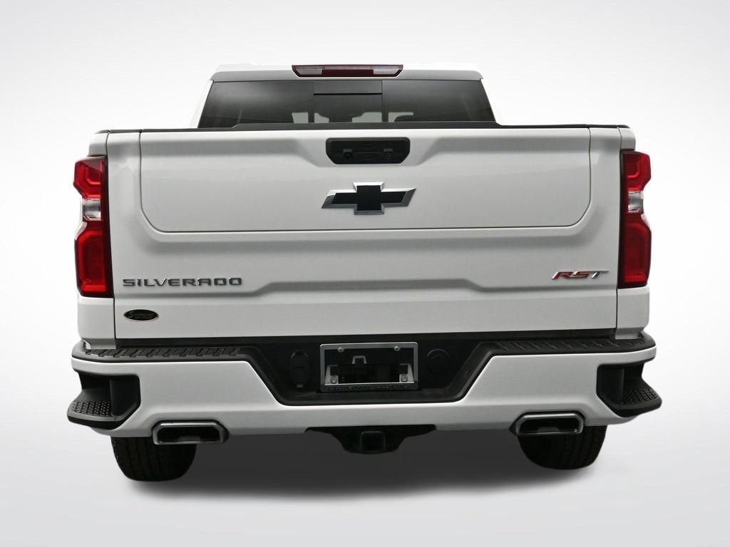 Used 2025 Chevrolet Silverado 1500 RST w/ Convenience Package II image 4