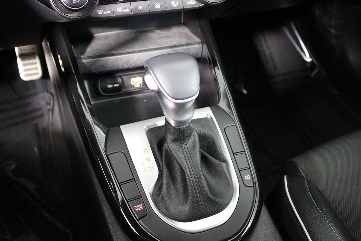 Used 2024 Kia Forte GT-Line FWD image 17