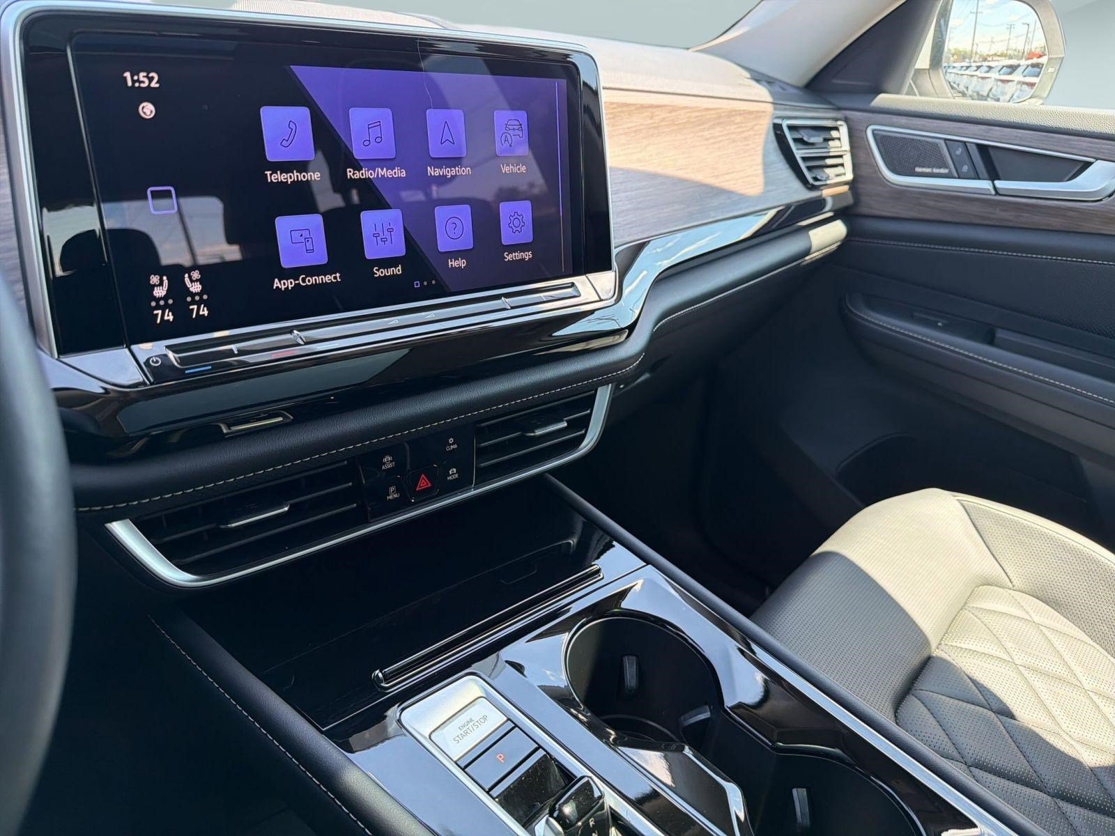 New 2026 Volkswagen Atlas SEL Premium R-Line AWD/4WD image 22