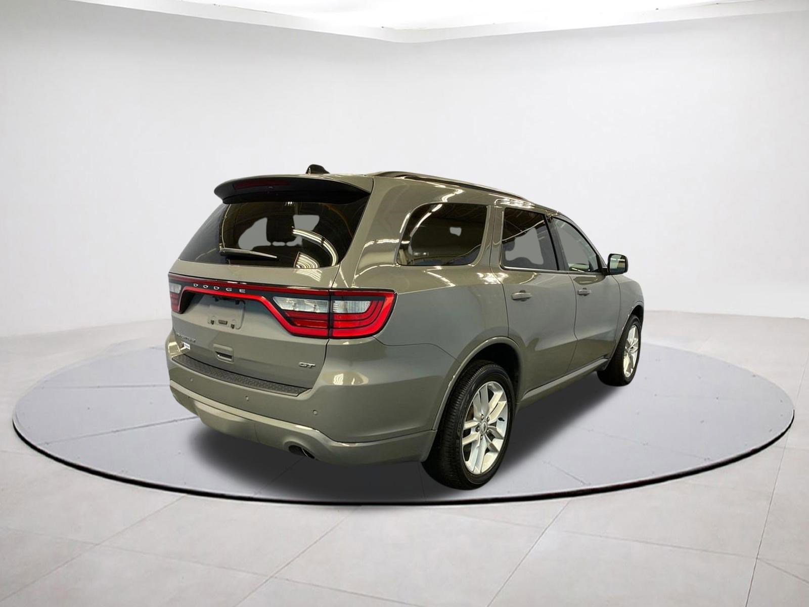 Used 2025 Dodge Durango GT AWD/4WD image 6