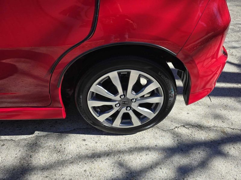 Used 2013 Honda Fit Sport image 10