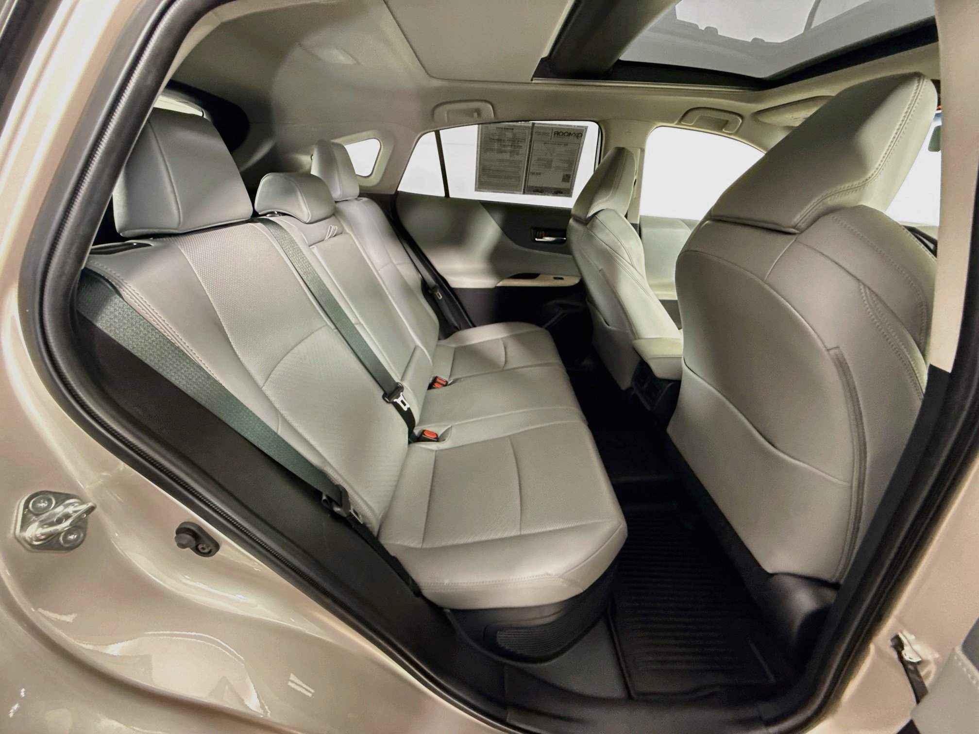 Certified 2022 Toyota Venza Limited w/ Advanced Technology Package AWD/4WD image 27