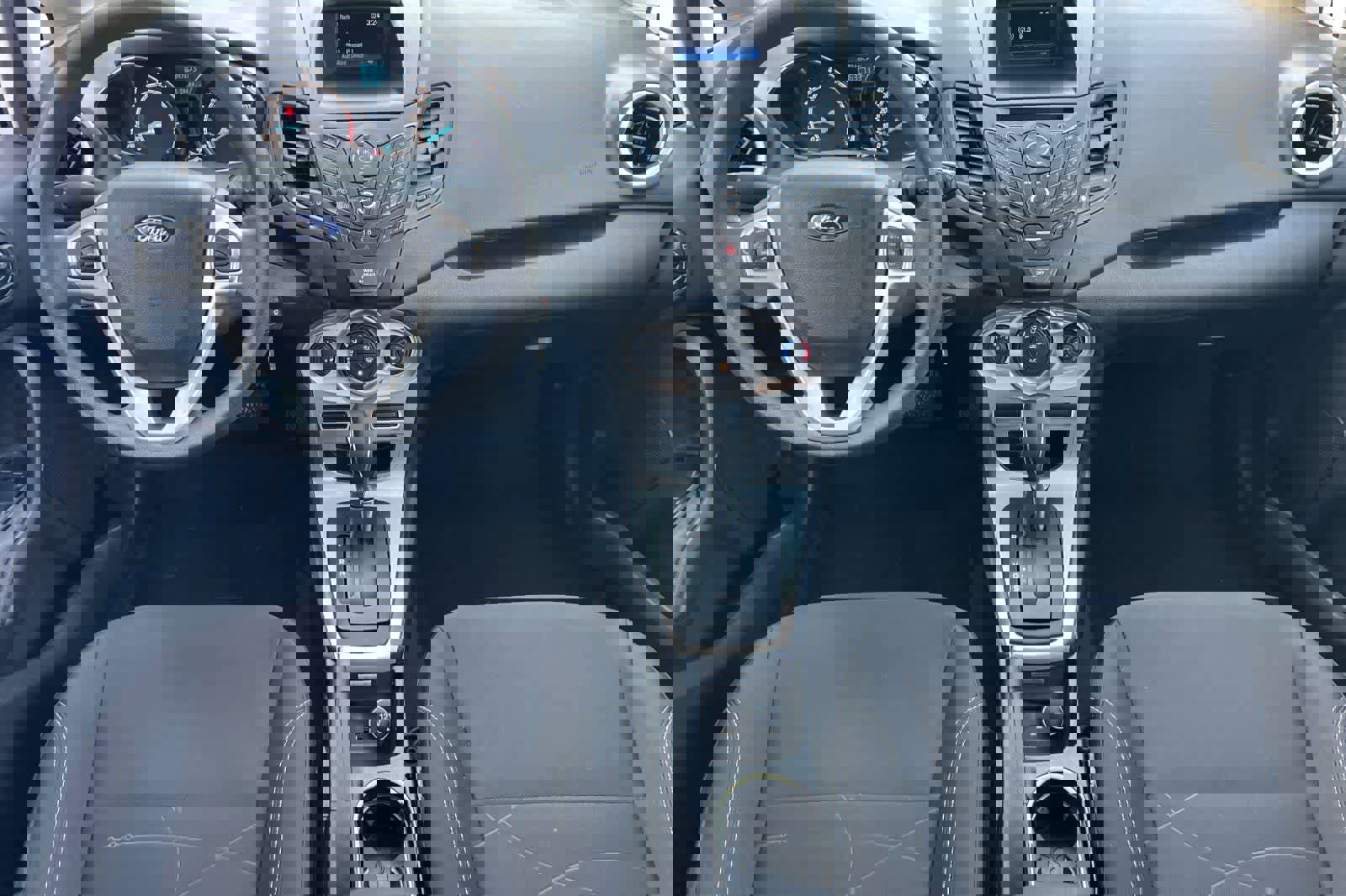 Used 2019 Ford Fiesta SE image 4