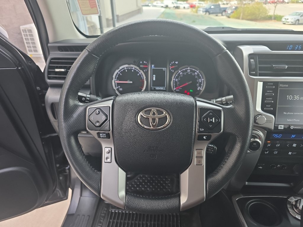 Used 2022 Toyota 4Runner Limited AWD/4WD image 10