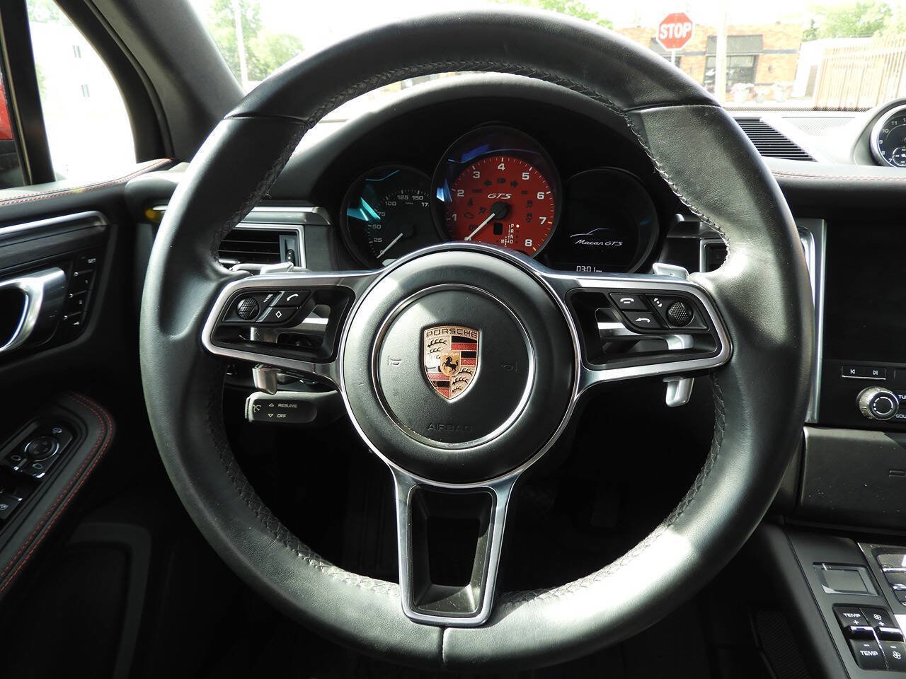 Used 2018 Porsche Macan GTS AWD/4WD image 19