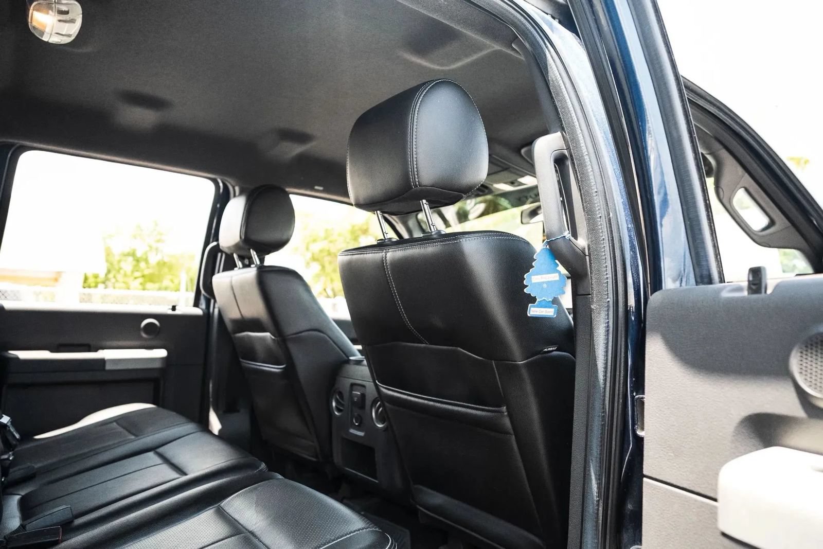 Used 2014 Ford F250 Lariat w/ Chrome Package AWD/4WD image 22