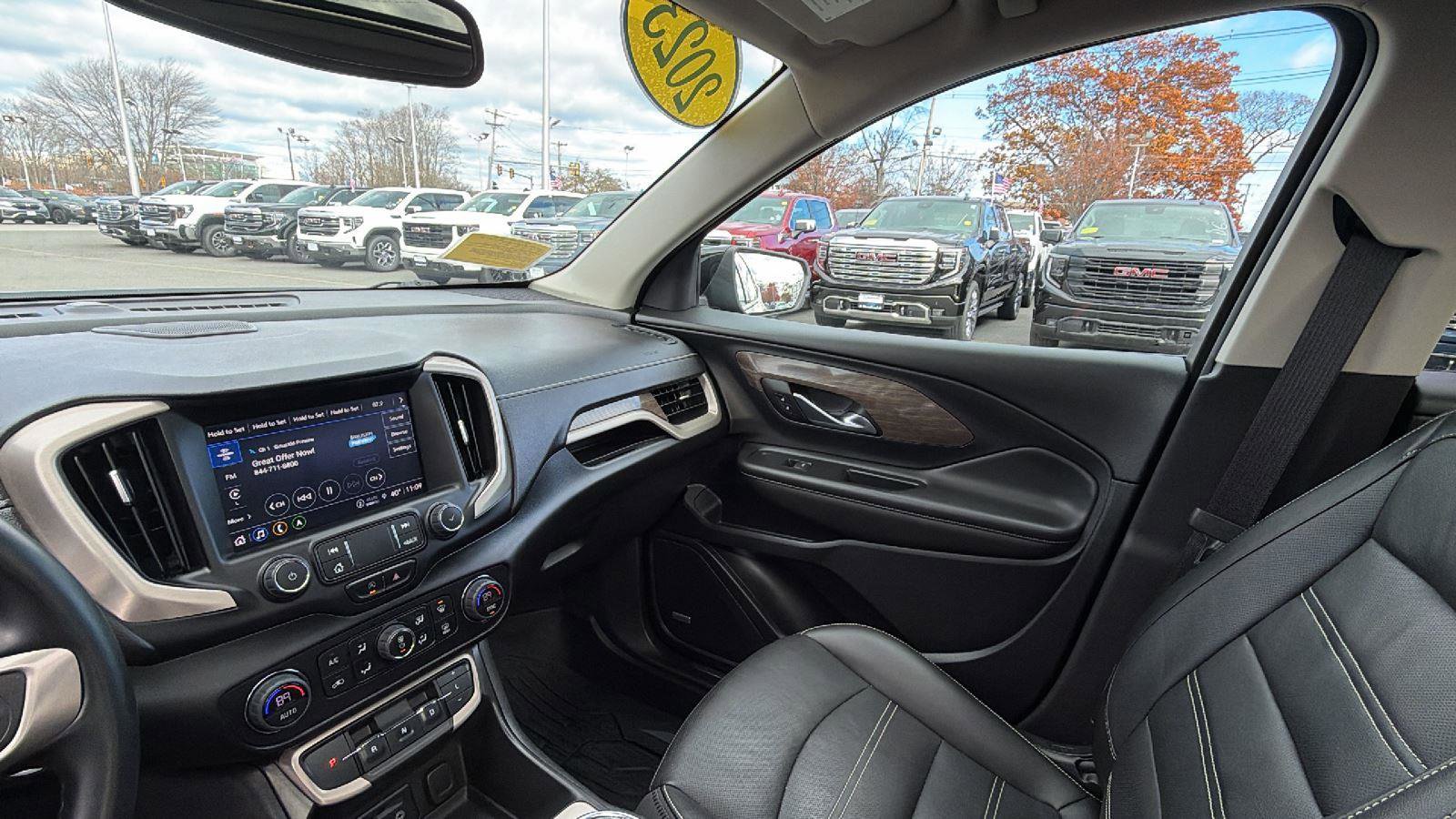 Used 2023 GMC Terrain Denali image 16