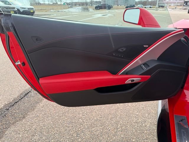 Used 2015 Chevrolet Corvette Z06 w/ 3LZ Preferred Equipment Group image 27