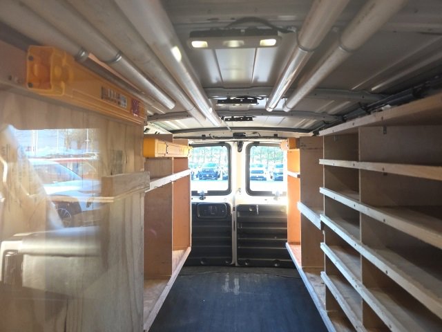 Used 2018 Chevrolet Express 2500 w/ Driver Convenience Package image 21