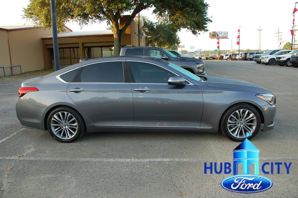 Used 2016 Hyundai Genesis 3.8 w/ Option Group 02 RWD image 6