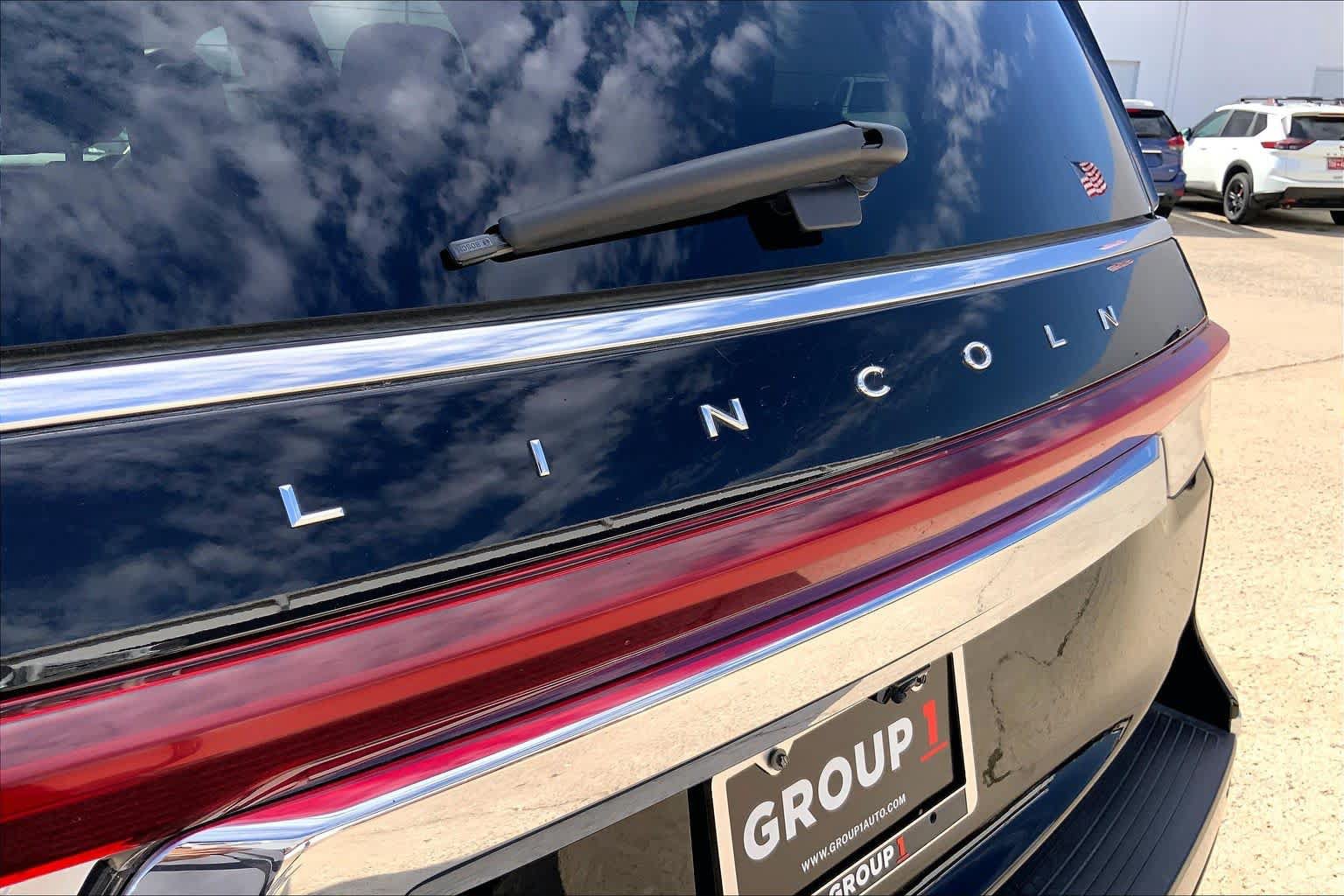 Used 2022 Lincoln Navigator Reserve AWD/4WD image 31