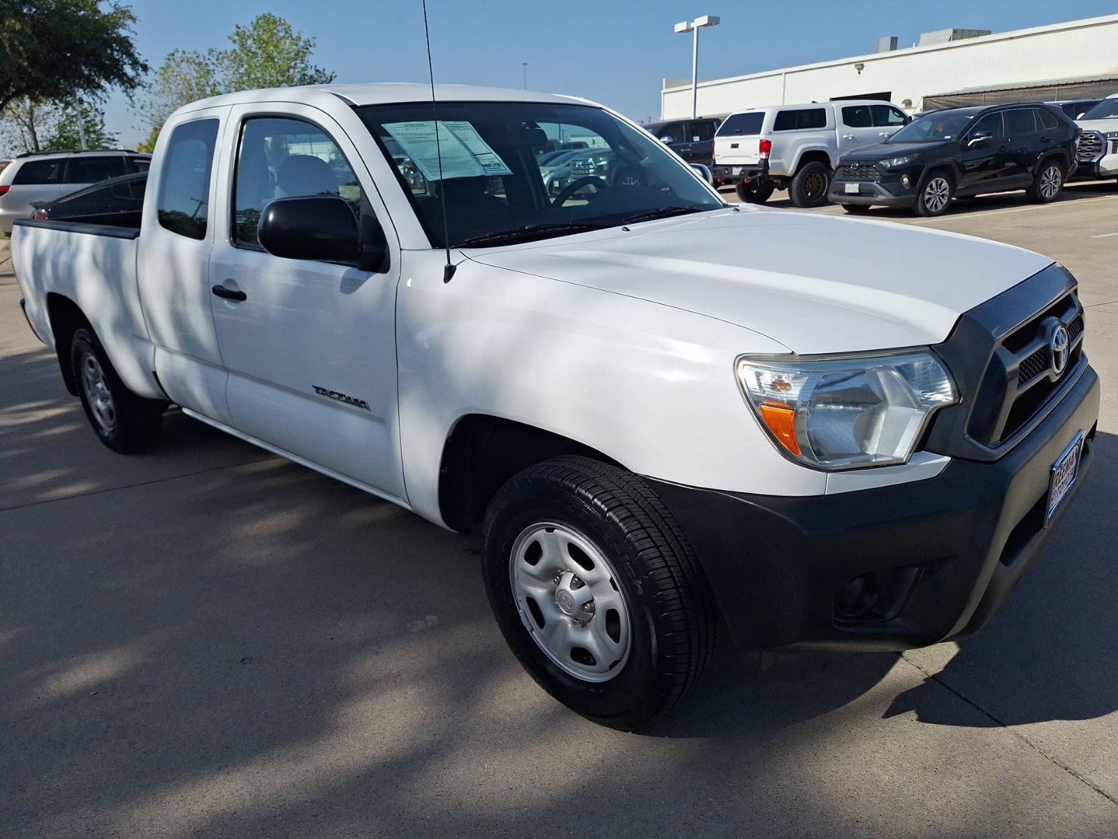 Used 2015 Toyota Tacoma 2WD Access Cab image 8