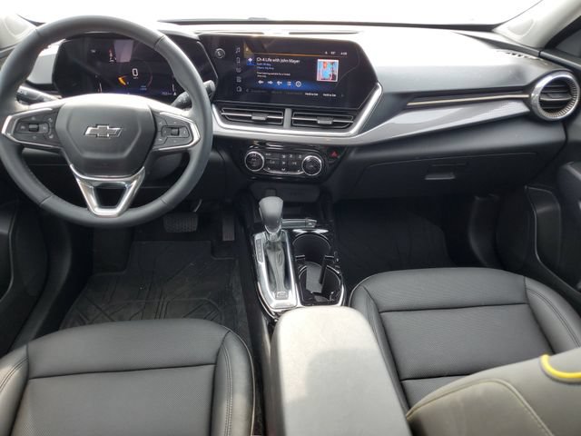 Used 2024 Chevrolet Trax ACTIV w/ Sunroof Package FWD image 23