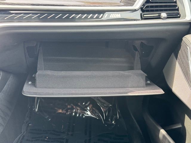 Certified 2025 BMW X7 M60i image 27