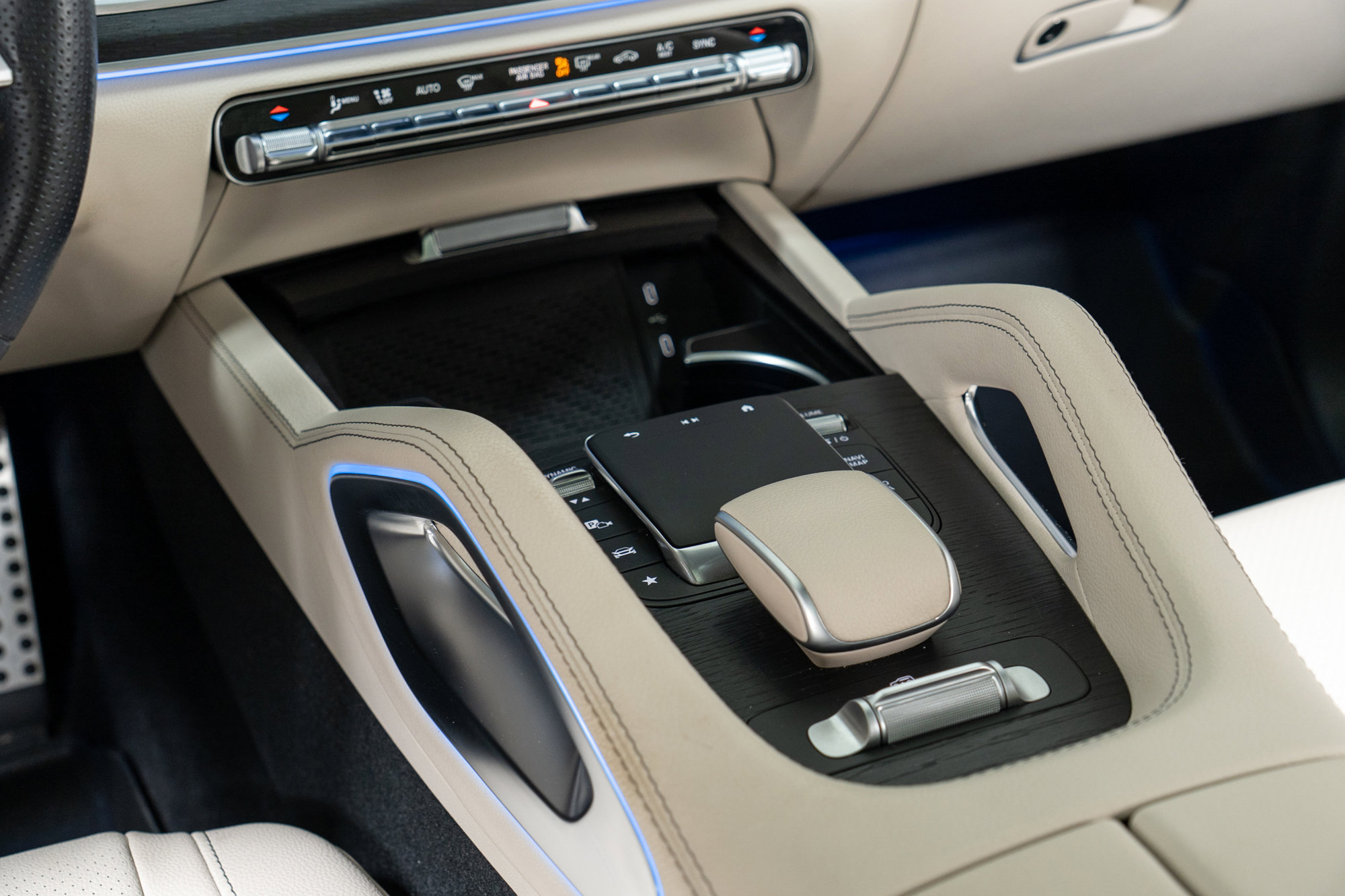 Certified 2024 Mercedes-Benz GLS 450 4MATIC image 20