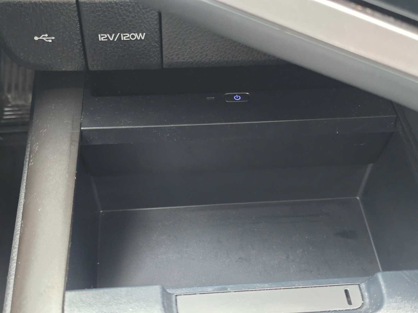 Used 2024 Toyota Camry XLE image 37