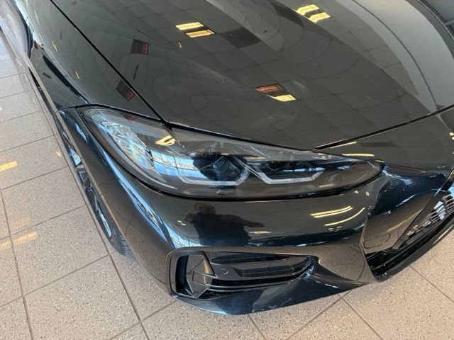 Used 2022 BMW M440i Convertible w/ Premium Package RWD image 10