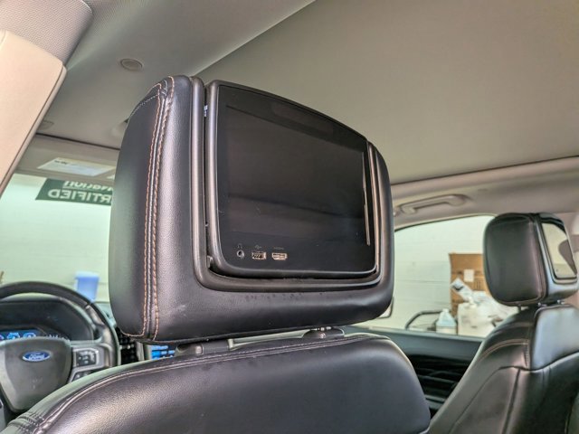 Used 2019 Ford Expedition Platinum AWD/4WD image 27