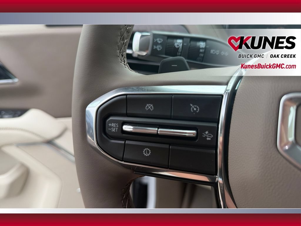New 2026 GMC Yukon XL Denali w/ LPO, Floor Liner Package AWD/4WD image 17