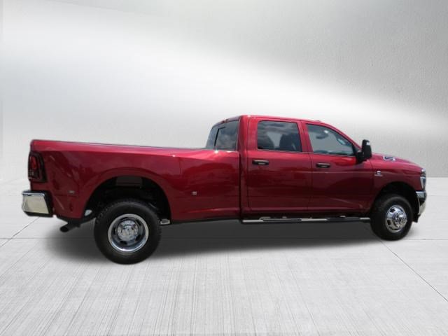 New 2026 RAM 3500 Tradesman AWD/4WD image 8