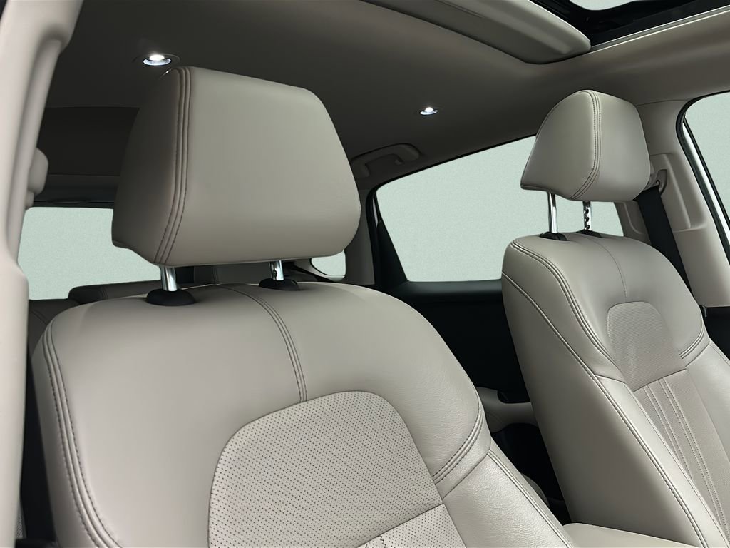 Certified 2024 Honda HR-V EX-L image 19