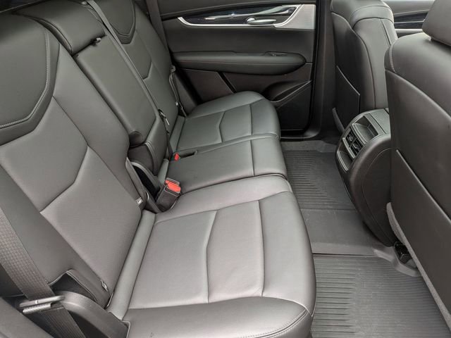 Certified 2023 Cadillac XT5 Premium Luxury w/ LPO, Floor Liner Package image 26