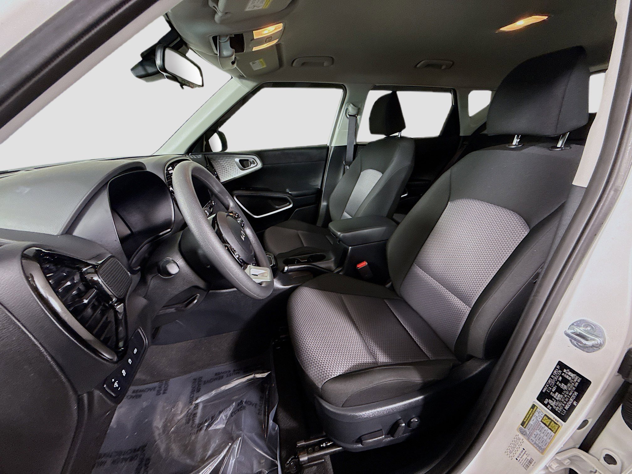 Used 2024 Kia Soul S image 22