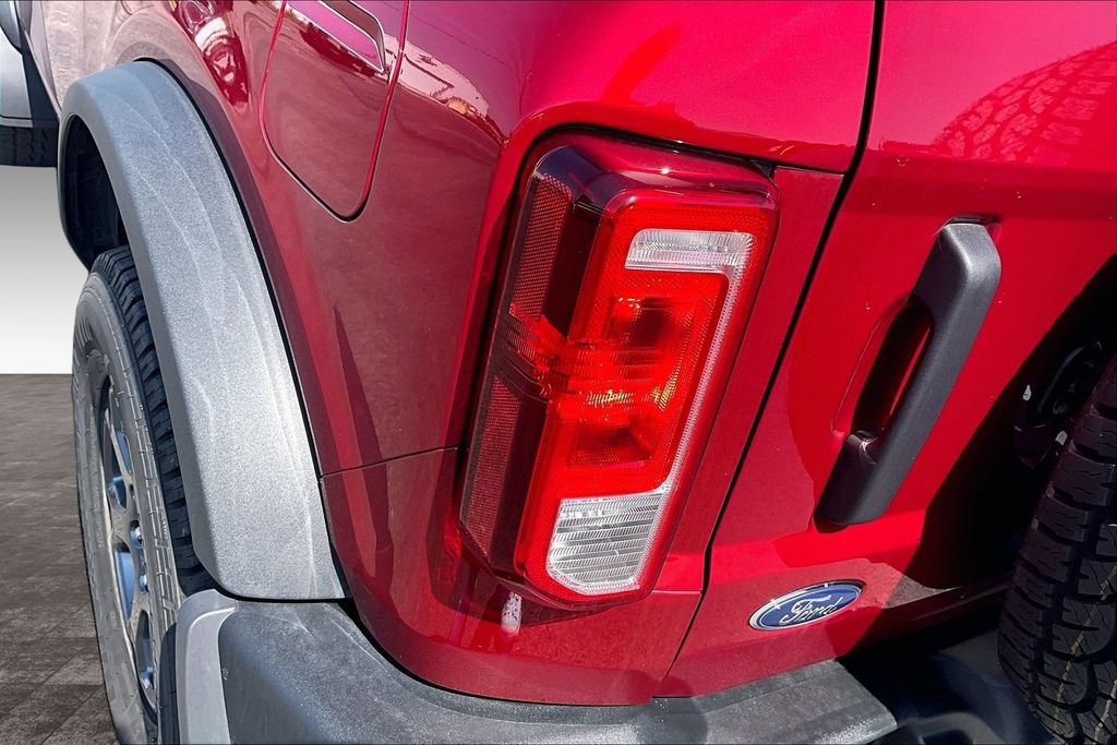 Used 2025 Ford Bronco 2-Door AWD/4WD image 31